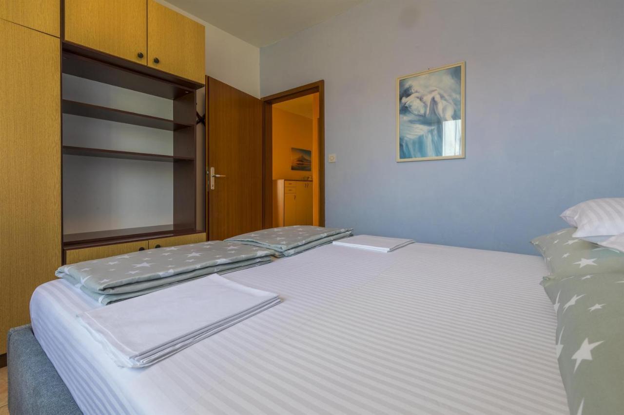 Apartments Dragica Dramalj Esterno foto