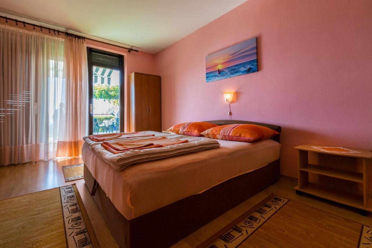 Apartments Dragica Dramalj Esterno foto